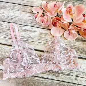 Gigi lace pink bra
